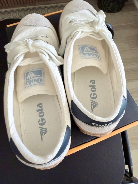 Gola Badminton Sneakers - Picture 8 of 9